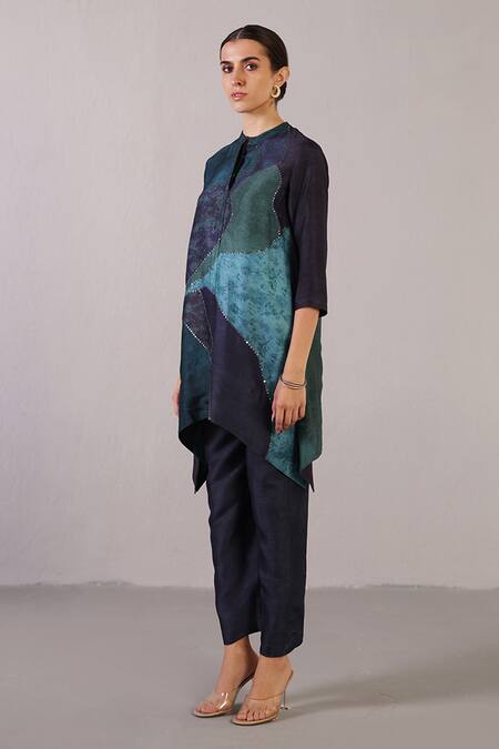 Clos Blue Dupion, Silk Sequins Mandarin Collar Flowna Pattern Kurta With Pant Online at Aza Fashions Clos_Blue Dupion, Silk Sequins Mandarin Collar Flowna Pattern Kurta With Pant _Online_at_Aza_Fashions