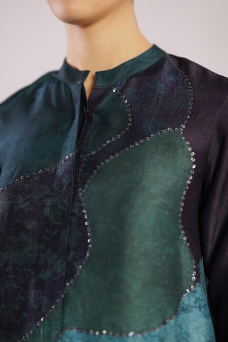Buy Clos Blue Dupion, Silk Sequins Mandarin Collar Flowna Pattern Kurta With Pant Online at Aza Fashions Buy_Clos_Blue Dupion, Silk Sequins Mandarin Collar Flowna Pattern Kurta With Pant _Online_at_Aza_Fashions
