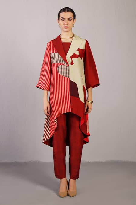 Clos Red Silk, Dupion Collared, V-, Square Floro Crimson Jacket And Pant Set 