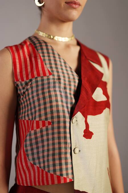 Clos_Multi Color Dupion, Silk V-neck Floro Crimson Red Jacket Set _Online_at_Aza_Fashions