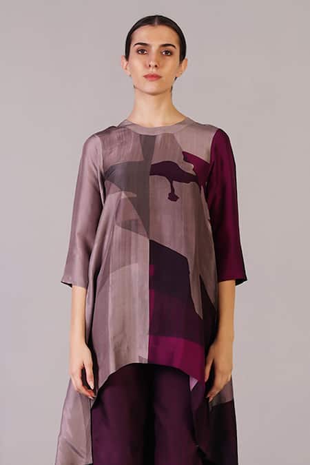 Shop_Clos_Purple Dupion Round Neck Floro Pattern Mulberry Kurta Set _Online_at_Aza_Fashions