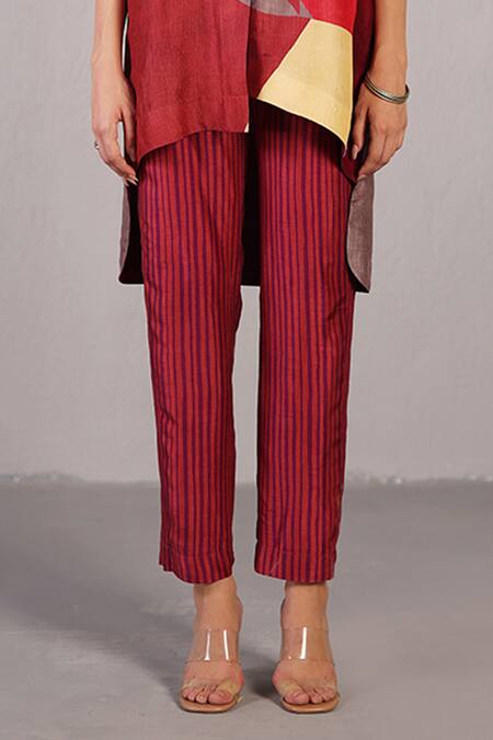 Clos_Wine Dupion, Silk Collared, V-neck Blaze Abstract Pattern Shirt With Pant _Online_at_Aza_Fashions