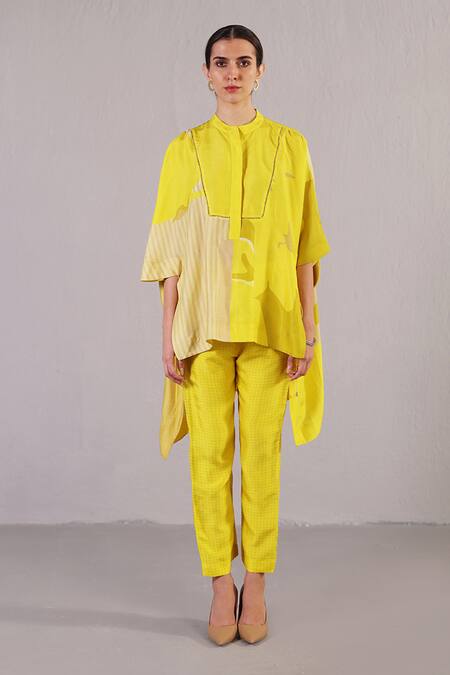 Buy_Clos_Yellow Dupion, Silk Mandarin Collar Stria Pattern Kaftan With Pant _Online_at_Aza_Fashions