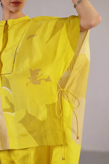 Shop_Clos_Yellow Dupion, Silk Mandarin Collar Stria Pattern Kaftan With Pant 