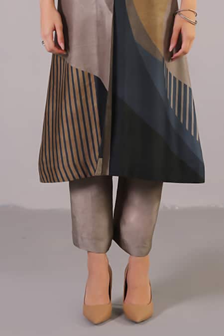 Clos_Gray Dupion, Silk V-neck Botanica Pattern Kurta With Pant _Online_at_Aza_Fashions