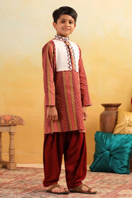 Cute Couture_Peach Cotton, Rayon Embroidery Geometric Pattern Kurta With Patiyala Pant _Online_at_Aza_Fashions