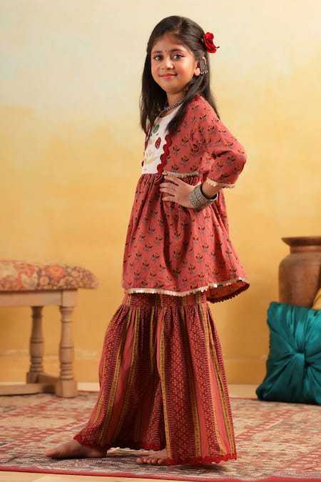 Buy_Cute Couture_Peach Cotton Embroidery, Lace Floral Pattern Kurta With Sharara _Online_at_Aza_Fashions