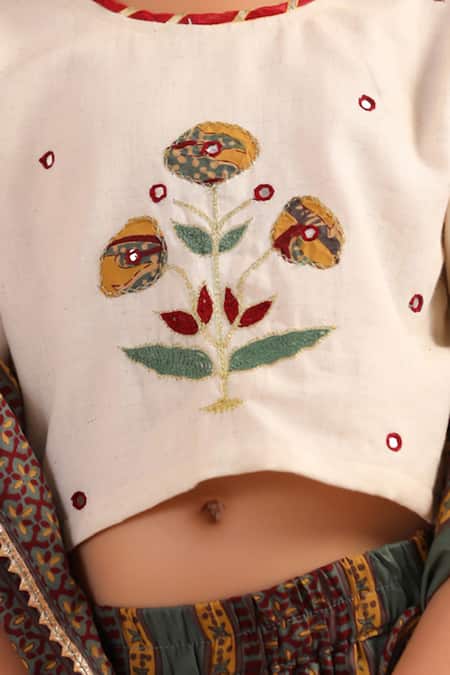 Cute Couture_Off White Cotton Embroidery, Tassels Floral Pattern Blouse And Lehenga Set _Online_at_Aza_Fashions