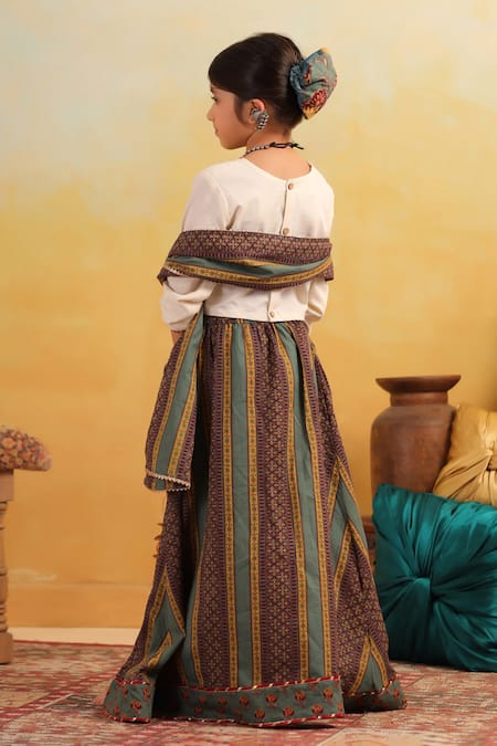 Cute Couture Floral Pattern Blouse & Lehenga Set 