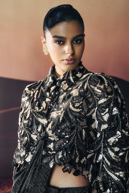 Pankaj & Nidhi Black Mandarin Collar Araquis Noir Majesty Cape Online at Aza Fashions Pankaj & Nidhi_Black Mandarin Collar Araquis Noir Majesty Cape _Online_at_Aza_Fashions