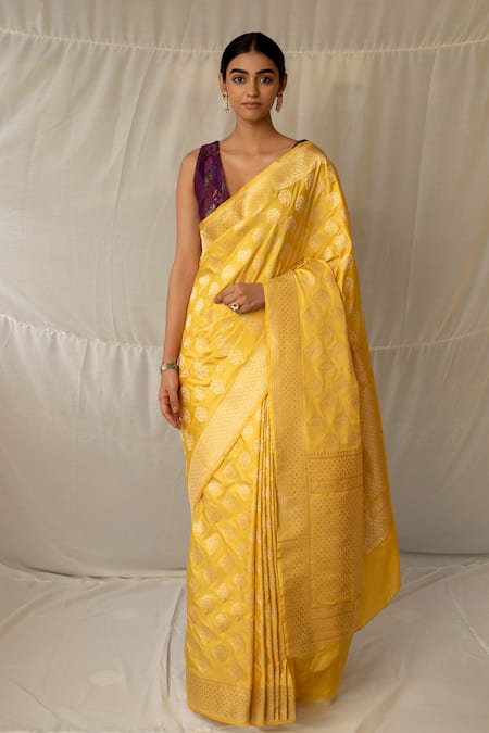 Priyanka Raajiv Parakasha Woven Saree With Running Blouse 