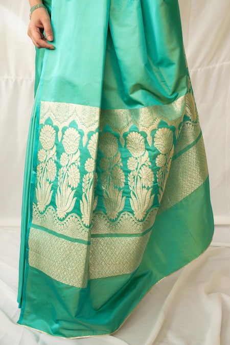 Priyanka Raajiv_Turquoise Silk Zari Mani Woven Saree With Running Blouse _Online_at_Aza_Fashions