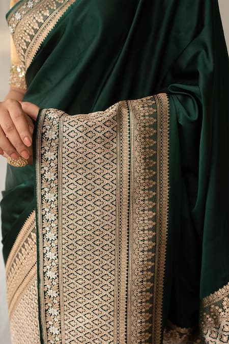 Buy Priyanka Raajiv Green Silk, Brocade Zari, Embroidery Gangaur Saree With Running Blouse Buy_Priyanka Raajiv_Green Silk, Brocade Zari, Embroidery Gangaur Saree With Running Blouse