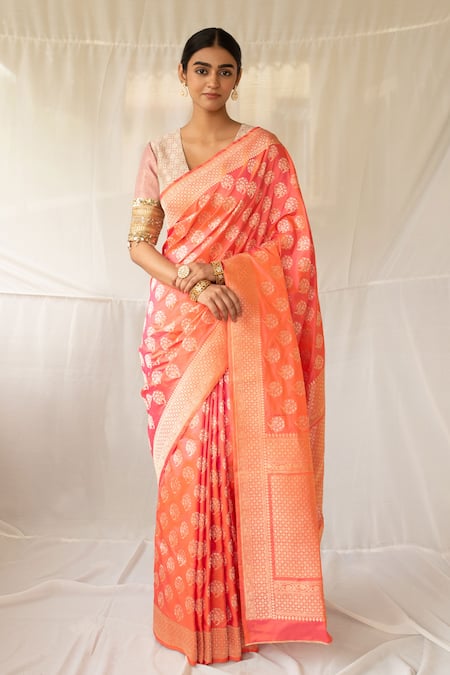 Priyanka Raajiv Parakasha Woven Saree With Running Blouse 