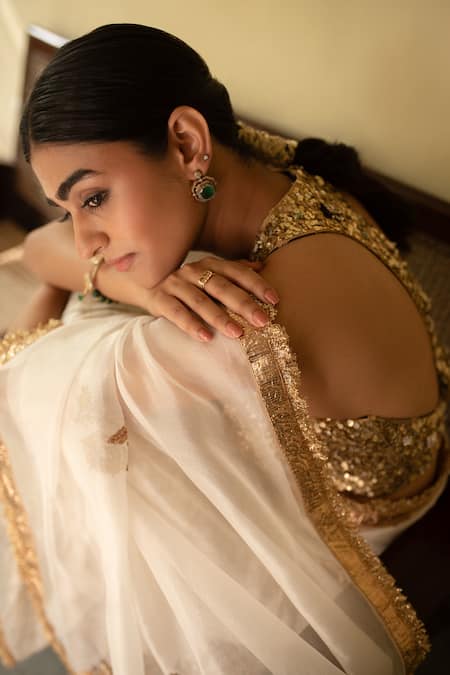 Shop_Priyanka Raajiv_Ivory Silk Organza, Brocade Zari, Hansika Floral Butti Saree With Running Blouse _Online_at_Aza_Fashions