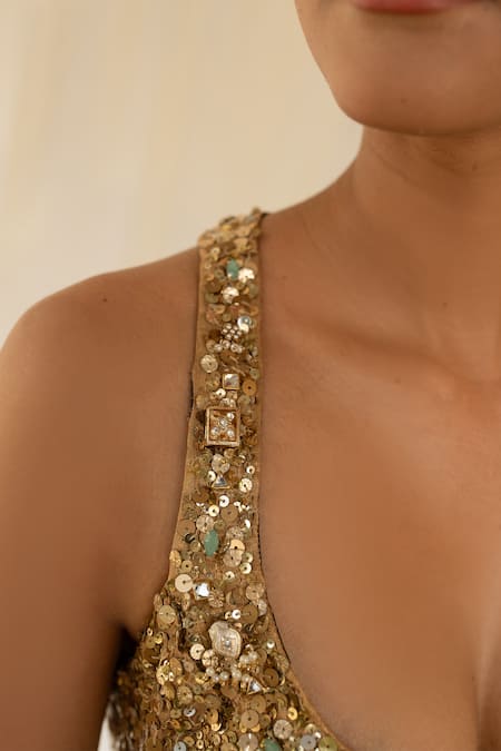 Buy_Priyanka Raajiv_Gold Tissue, Silk Sequins, Crystals, Stones, Zari Halter Neck Tejasi Blouse _Online_at_Aza_Fashions