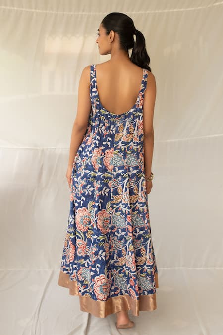 Priyanka Raajiv Aavni Floral Hand Block Print Kurta With Pant