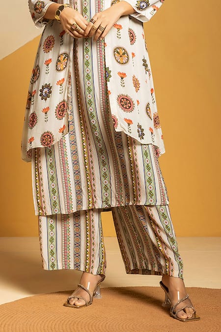 Soup By Sougat Paul_Off White Crepe Zari, Sequins Taarani Printed Kurta Pant And Embellished Jacket _at_Aza_Fashions