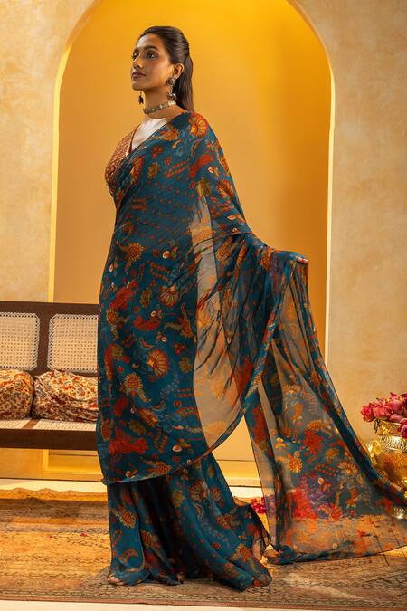 Soup By Sougat Paul_Red Silk, Organza Zari, Sequins V-neck Rangtara And Pre-draped Saree Set _Online_at_Aza_Fashions