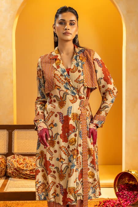 Buy_Soup By Sougat Paul_Beige Viscose, Cotton, Silk Zari, Sequins Rangtara And Embellished Kurta Set _Online_at_Aza_Fashions