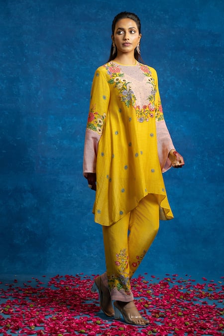 Shop_Soup By Sougat Paul_Yellow Cotton, Net, Viscose, Linen Rangtara Colour-blocked Kurta And Pant Set _Online_at_Aza_Fashions