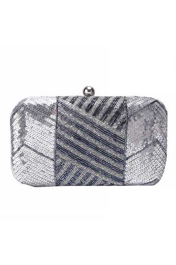 Shop Nazaakat By Samara Singh Silver Sequins, Beads And Embellished Clutch Shop_Nazaakat By Samara Singh_Silver Sequins, Beads And Embellished Clutch