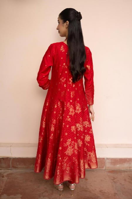 Safaa_Red Vegan Silk Zari, Gota Patti Round Neck Phoolon Ki Khilkhil Anarkali Set _Online_at_Aza_Fashions