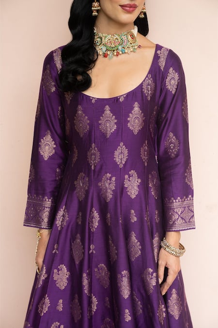 Buy_Safaa_Purple Vegan Silk Zari, Embroidery Scoop Neck Mein Anarkali Pant Set 