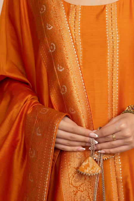 Buy_Safaa_Mustard Vegan Silk Zari, Embroidery Scoop Neck Rangrez Baithak Anarkali Set _Online_at_Aza_Fashions