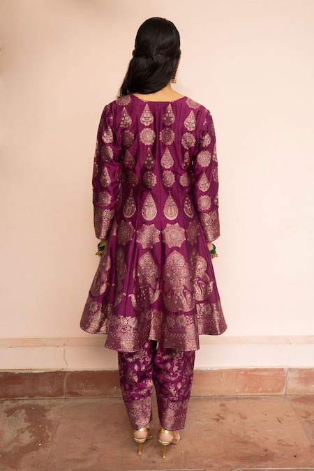 Safaa Chup Chup Ke Anarkali Salwar Set 