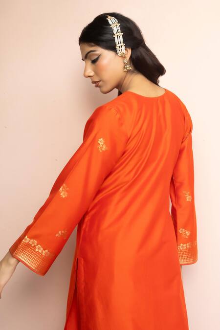 Safaa_Orange Vegan Silk Zari, Embroidery Split V-neck Hansi Kurta Pant Set _Online_at_Aza_Fashions