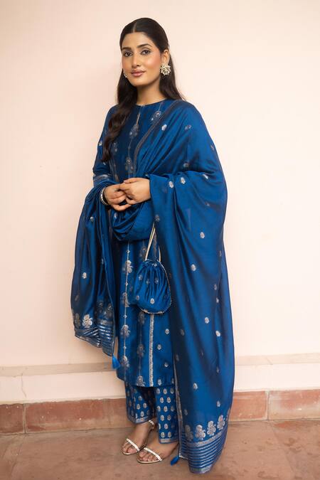 Safaa_Blue Vegan Silk Zari Round Neck Baithak E Kahaani Kurta Set _Online_at_Aza_Fashions