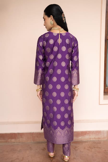 Shop_Safaa_Purple Vegan Silk Zari, Gota Patti, Embroidery Carrom E Baithak Kurta And Pant Set _at_Aza_Fashions