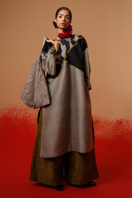 Stoique_Gray Silk Patchwork Round Neck Crest Abstract Pattern Tunic _at_Aza_Fashions