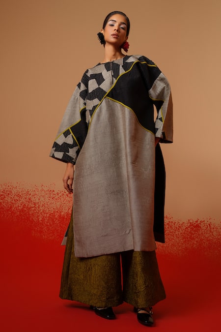 Shop_Stoique_Olive Green Silk Root Mysore Pant _Online_at_Aza_Fashions