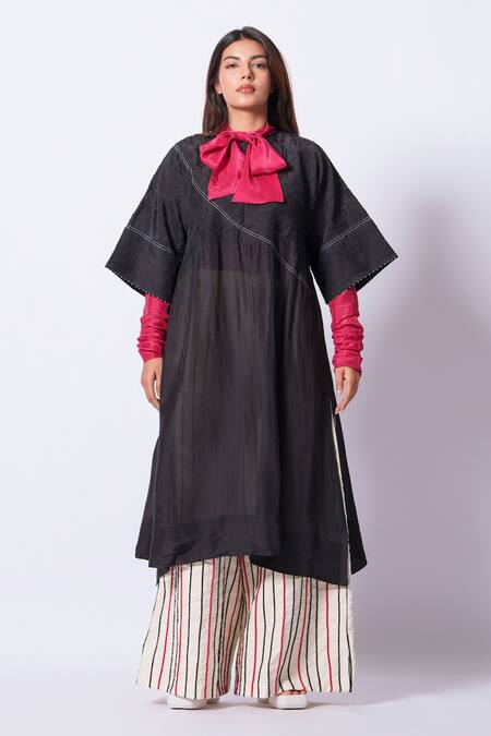 Buy_Stoique_Black Silk Bows Round Neck Brim Upada Top _Online_at_Aza_Fashions