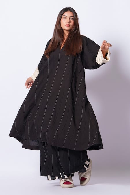 Stoique_Black Cotton Embroidery Dune Pant _Online_at_Aza_Fashions