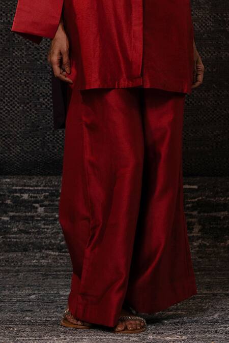 Eeda Red Chanderi Silk Patchwork Collared Floral Pattern Shirt With Pant Online at Aza Fashions Eeda_Red Chanderi Silk Patchwork Collared Floral Pattern Shirt With Pant _Online_at_Aza_Fashions