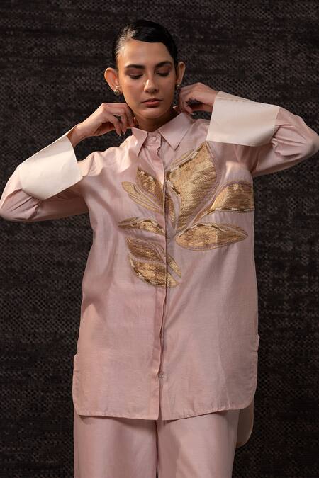 Eeda Blush Chanderi Silk Patchwork Collared Floral Pattern Shirt With Pant Online at Aza Fashions Eeda_Blush Chanderi Silk Patchwork Collared Floral Pattern Shirt With Pant _Online_at_Aza_Fashions