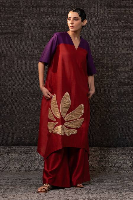 Eeda_Red Chanderi Silk Applique, Patchwork V-neck Floral Pattern Kurta With Palazzo _at_Aza_Fashions