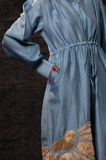 Buy_Eeda_Blue Chanderi Silk Applique Collared Floral Pattern Shirt Dress 