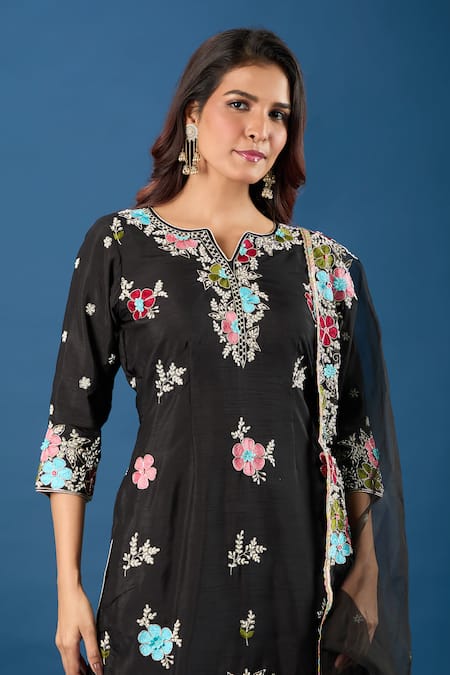 Shop Samyukta Singhania Black Silk, Organza Embroidery, Pearls, Zari Split V-neck Floral Kurta Set Online at Aza Fashions Shop_Samyukta Singhania_Black Silk, Organza Embroidery, Pearls, Zari Split V-neck Floral Kurta Set _Online_at_Aza_Fashions