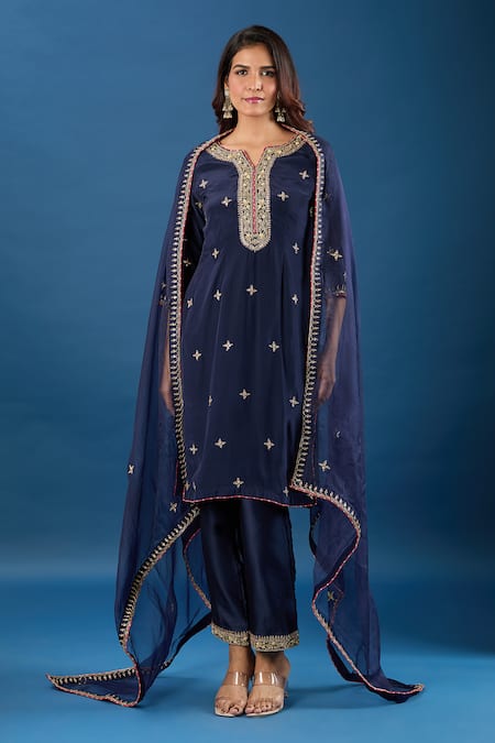 Shop_Samyukta Singhania_Navy Silk, Organza Embroidery, Zari, Stones Split V-neck Butti Kurta Set_Online_at_Aza_Fashions