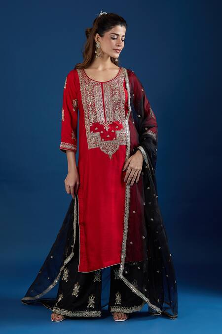 Samyukta Singhania_Red Silk, Organza Embroidery, Sequins, Metallic Thread, Zari Floral Kurta Set_at_Aza_Fashions