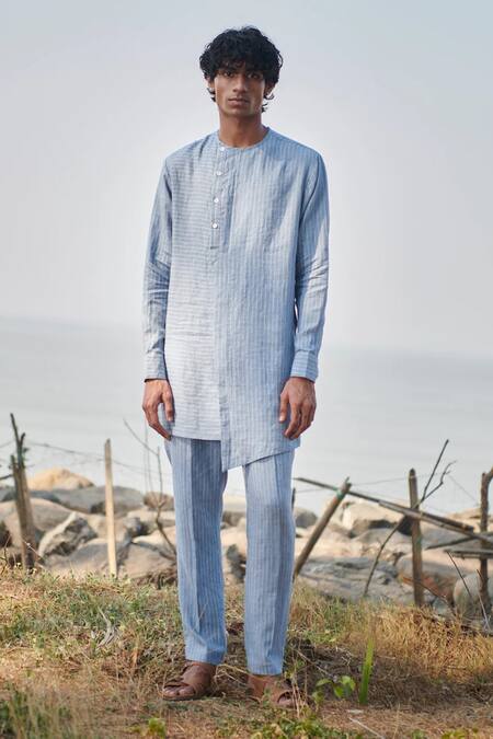 Saphed Sky Pinstripe Linen Side Open Kurta Set 