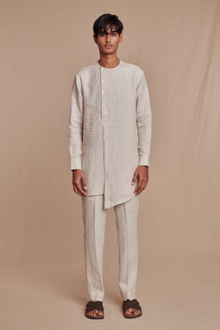 Saphed Undyed Pinstripe Linen Side Open Kurta Set 