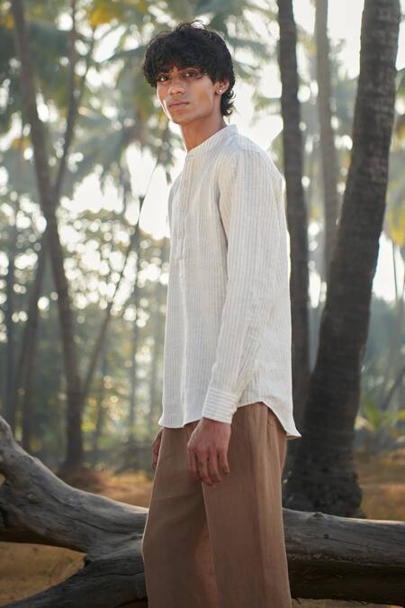 Saphed_Off White Linen Undyed Pinstripe Shirt Kurta _at_Aza_Fashions