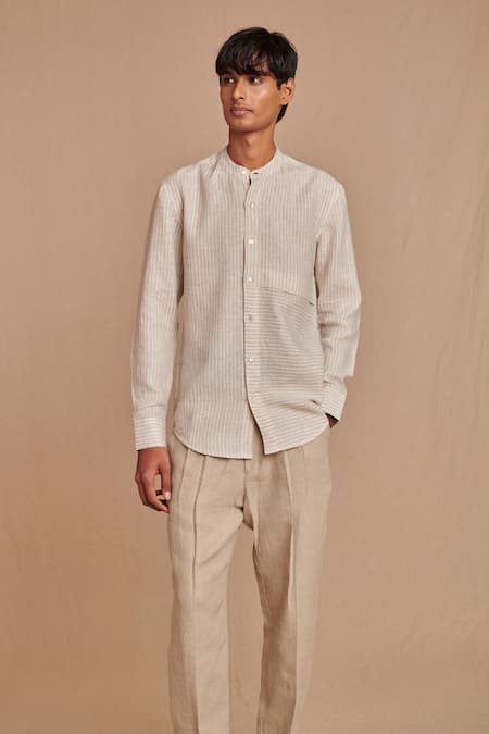 Buy_Saphed_Off White Linen Undyed Pleated Tappered Pant _Online_at_Aza_Fashions