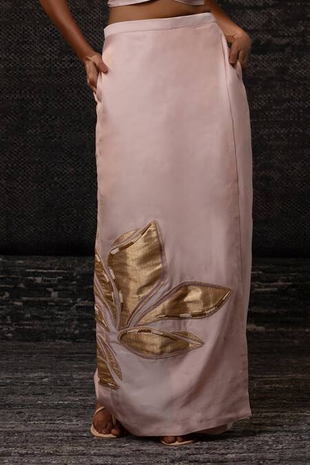 Eeda_Blush Chanderi Silk Applique V-neck Vest With Skirt _at_Aza_Fashions