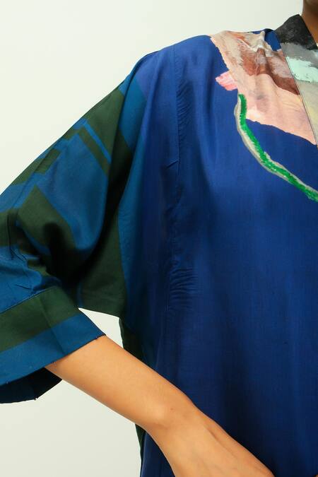 Buy_OFRIDA_Blue Bemberg, Muslin Beads, Foil Printing V-neck Midnight Psy Kurta And Pant Set _Online_at_Aza_Fashions